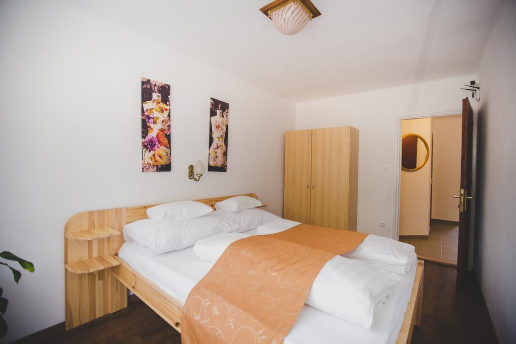 Jerry Apartman Buk Bagian luar foto